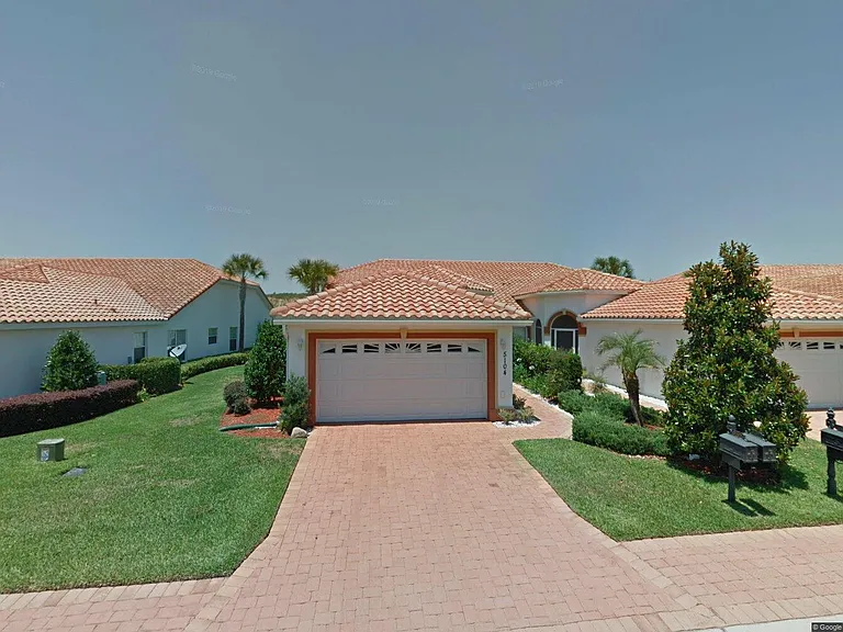 5104 Harbour Dr — Photo 1