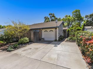9410 Aizenberg Cir, Elk Grove, CA 95624