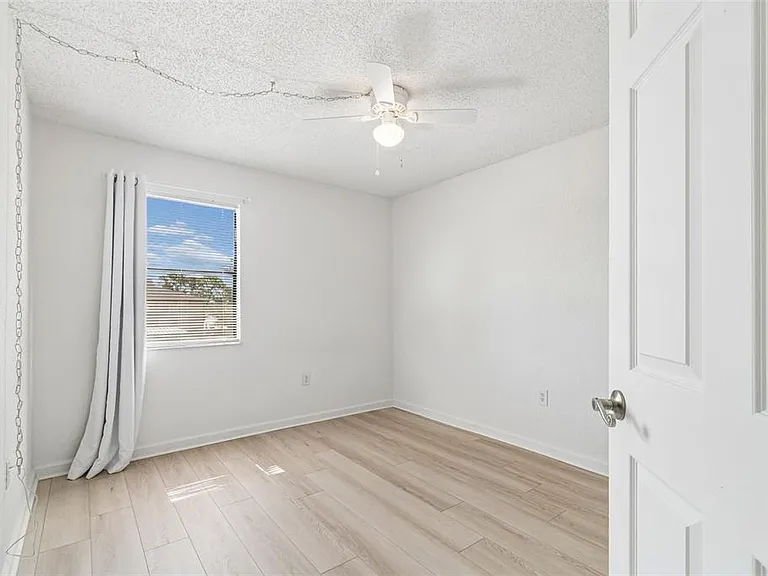 10100 Sailwinds Blvd N #202 — Photo 28