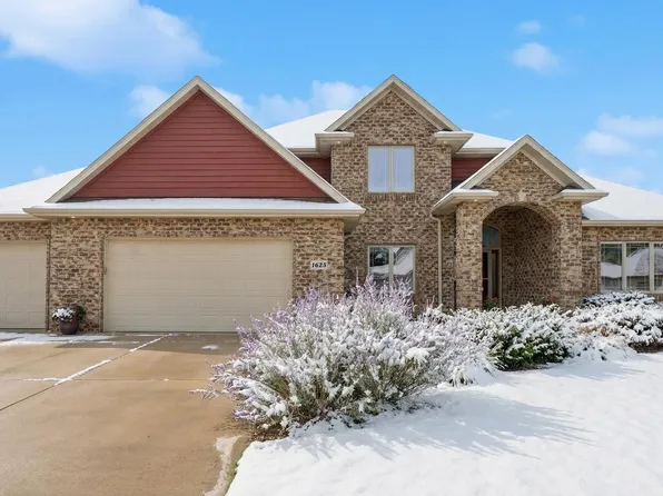 1625 Symphony Hts, Green Bay, WI 54311