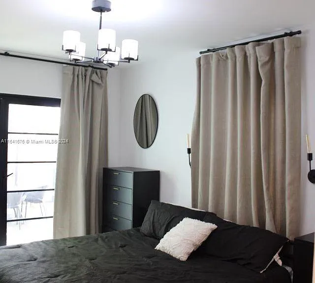 1120 7th St #1B — Photo 22
