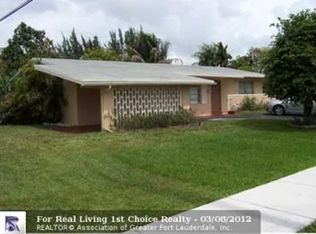 301 NW 206th Ter, Miami Gardens, FL 33169