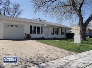 608 Fenton Ave, Romeoville, IL 60446