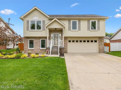 20791 Busenbark Ln, Brownstown, MI, 48183