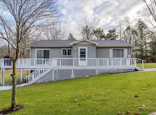 1009 Radov Dr, Gladwin, MI 48624