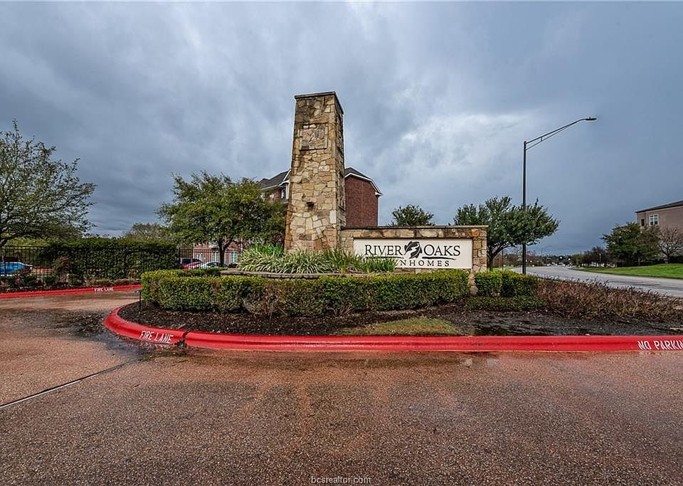 1st image of 305 Holleman Dr #201