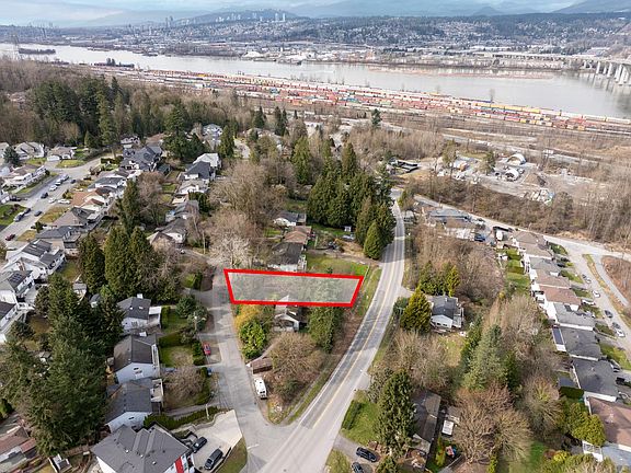 5th image of 14707 Saint Andrews Dr