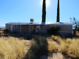 10426 S Corgi Ranch Rd, Hereford, AZ 85615