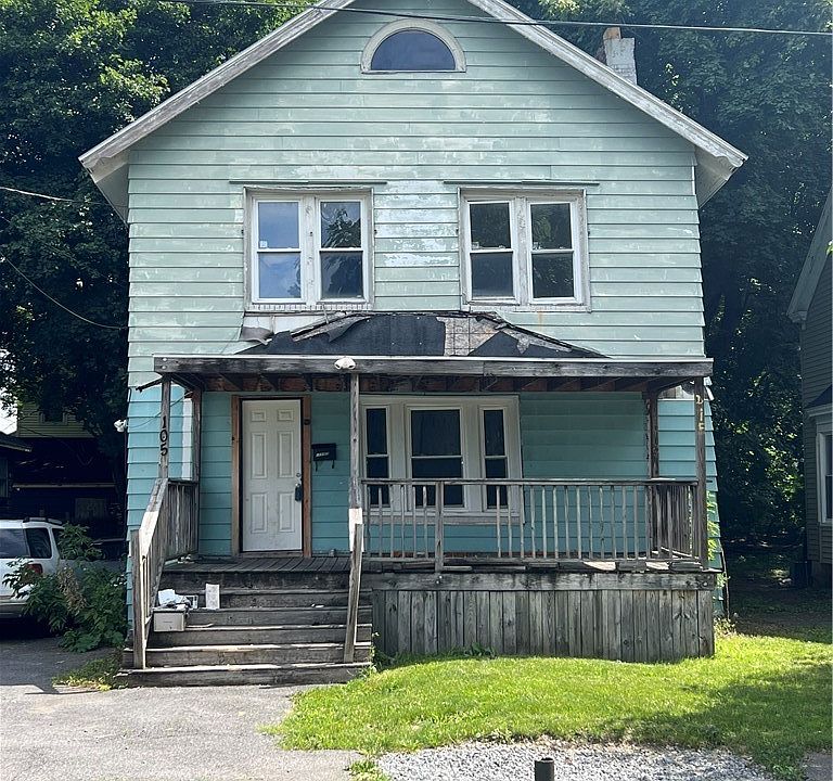 1st image of 105 Richardson Ave