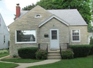 3829 S 19th St, Milwaukee, WI 53221