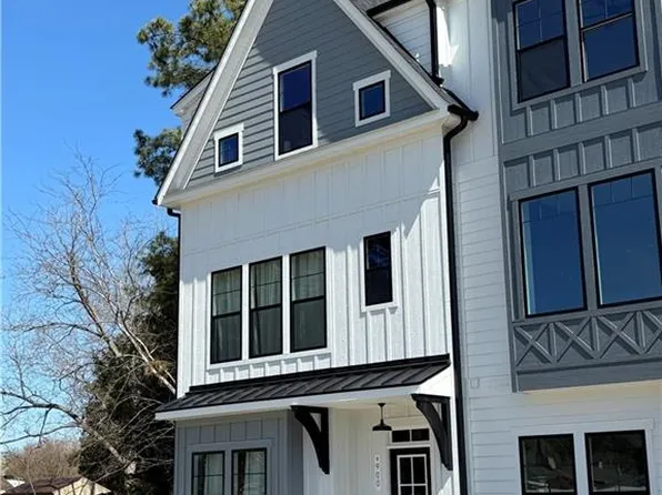 900 Jennings Ln, Chesapeake, VA 23322