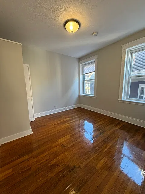 2 bed, 1.0 bath, $2,750 — Photo 4