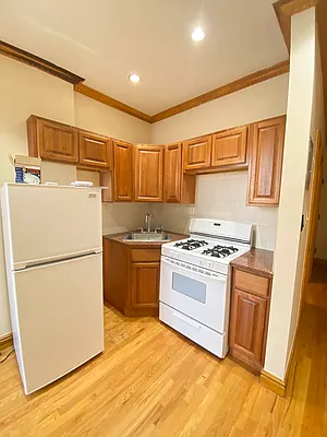 Rented by The Brokerage Group LLC | media 9