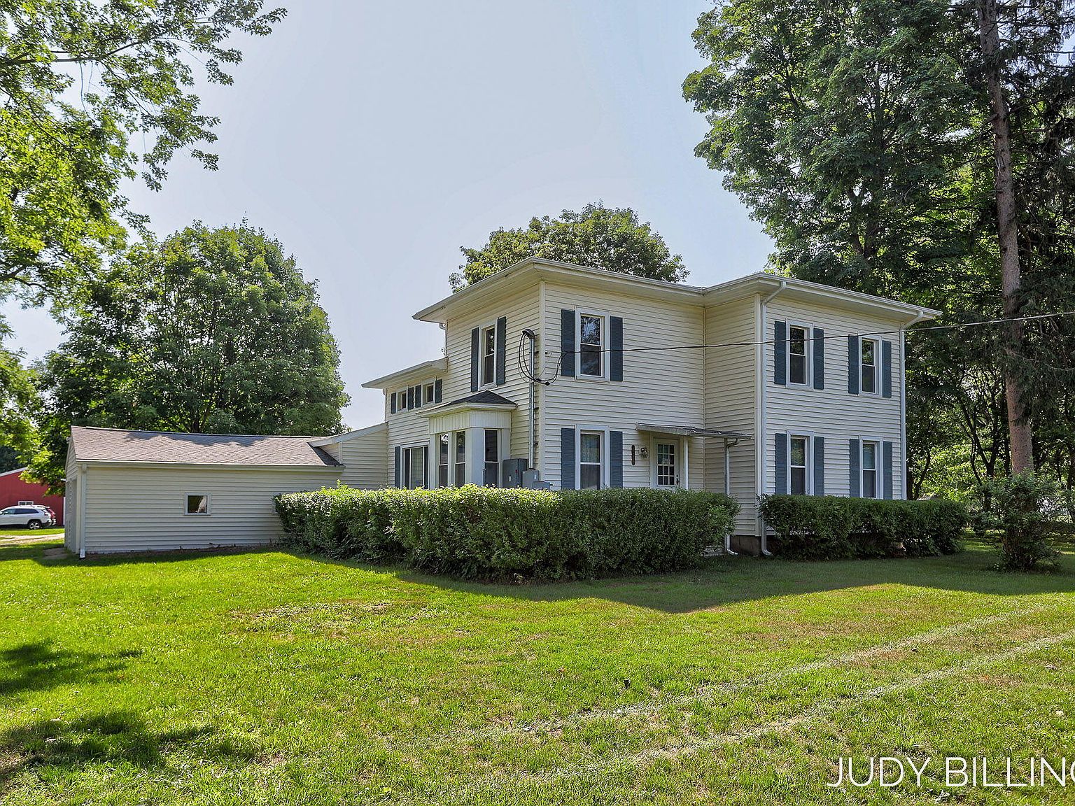 371 8th St, Plainwell, MI 49080 MLS 23032669 Zillow