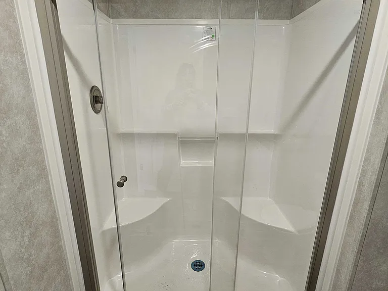 2300 Lafayette Ave #26 — Photo 17