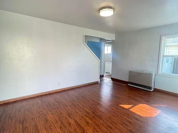 2nd image of 318 Cypress St APT D