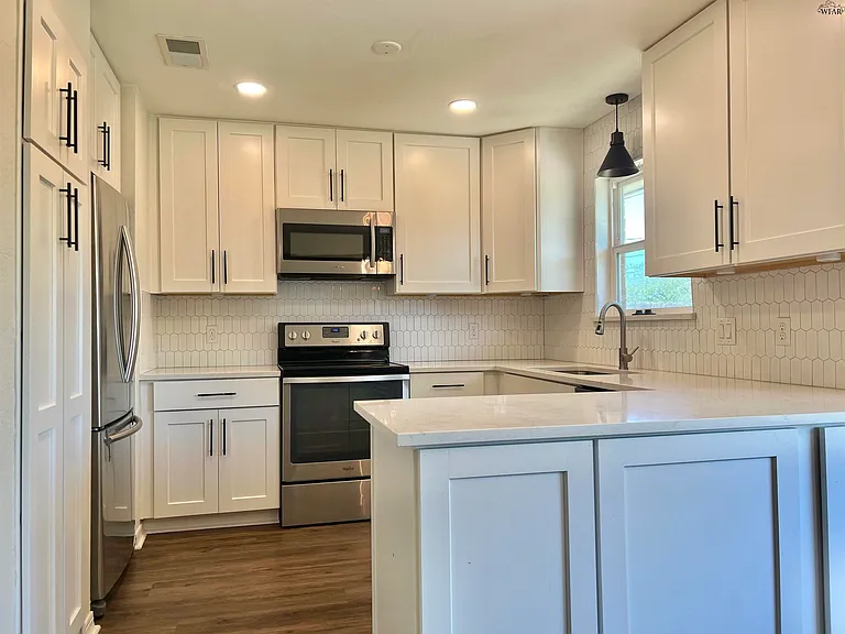 6 Anita Ln — Photo 4