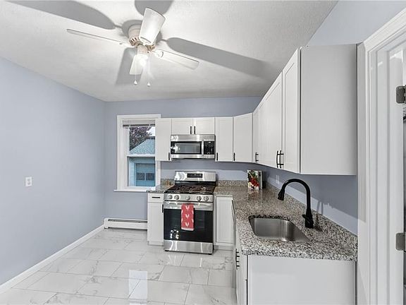 5th image of 108 Waterman Ave #2