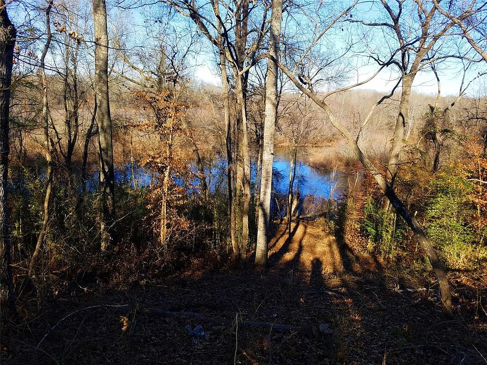 1st image of 1079 An County Road 328