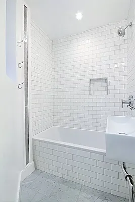 Rented by EXR | media 8