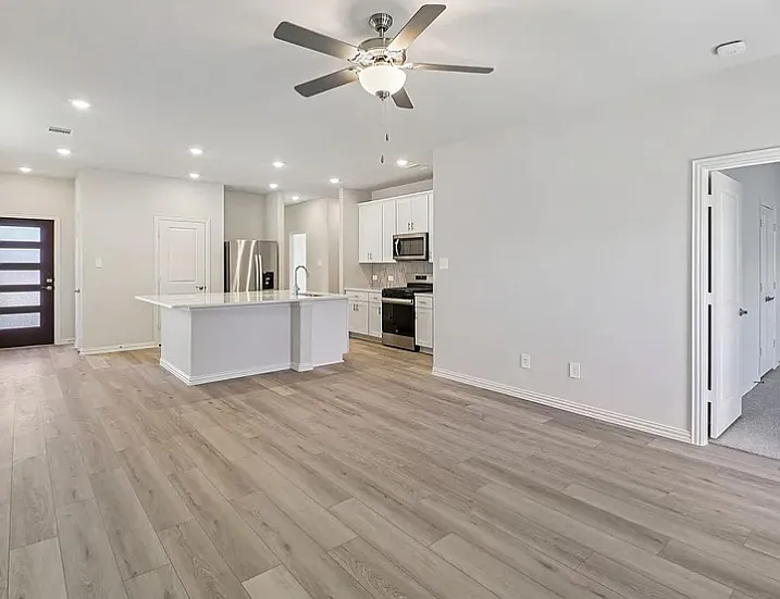 Old Stead Dr, McKinney — Photo 4