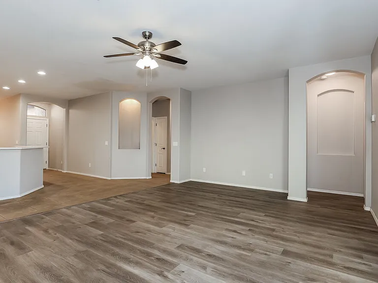 44331 W Rhinestone Rd — Photo 4