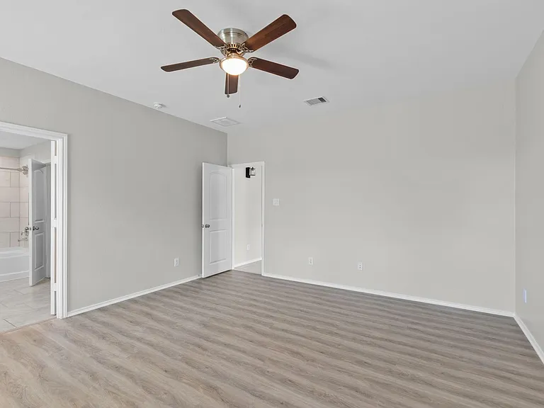10146 Shagbark Hickory Ct — Photo 19