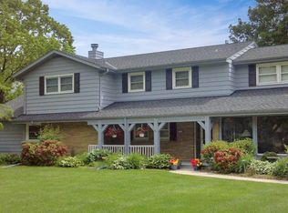 7956 N Fairchild Rd, Fox Pt, WI 53217