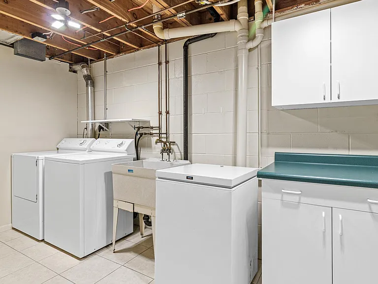 4430 Arden View Ct — Photo 9