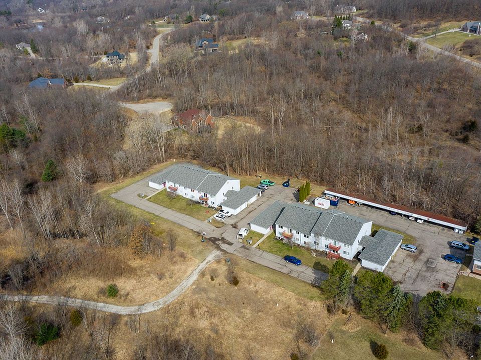 2nd image of 12911 Fenton Heights Blvd #549b33710
