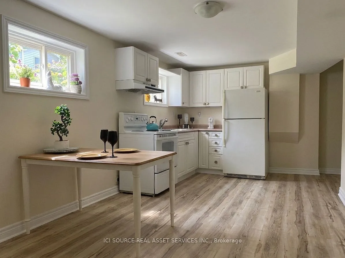 2 bed, $1,700 — Photo 3