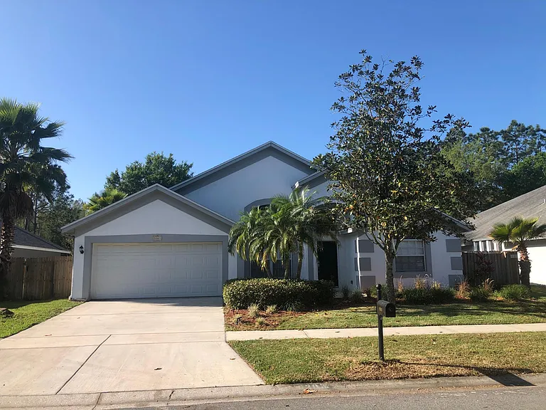 9303 Rockrose Dr — Photo 3