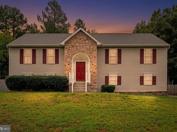 3807 Lancaster Ring Rd, Fredericksburg, VA 22408