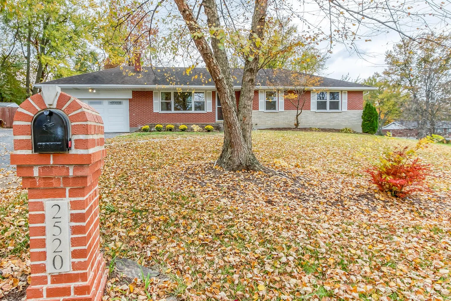 2520 Rolens Dr photo 1
