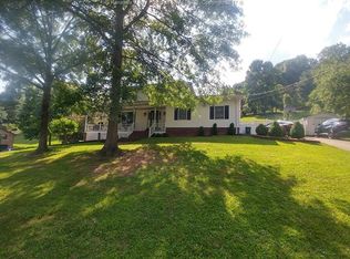 105 Teays Mdws, Scott Depot, WV 25560