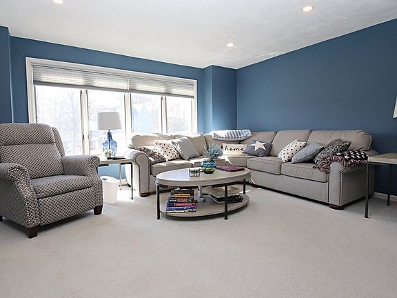 4th image of 504 Reynolds Dr Unit 504