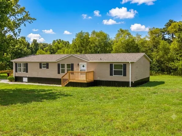 9989 Snake Rd, Athens, AL 35611