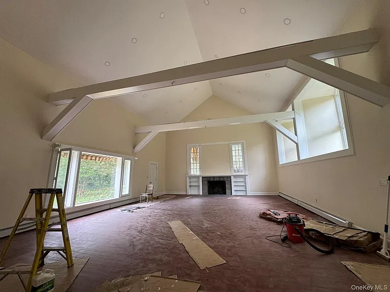 227 Beverly Rd — Photo 27