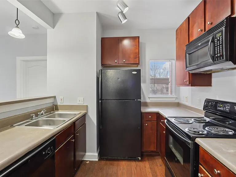 1901 Crossing Pl #3101 — Photo 8