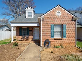 311 S Cedar St APT C, Lincolnton, NC 28092