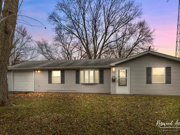238 N Levasseur Ave, Bourbonnais, IL 60914