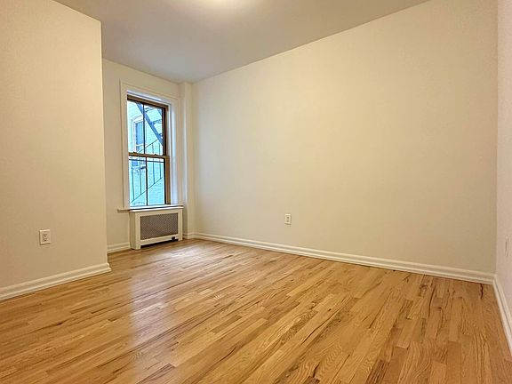 5th image of 416 E 65th St APT 3F