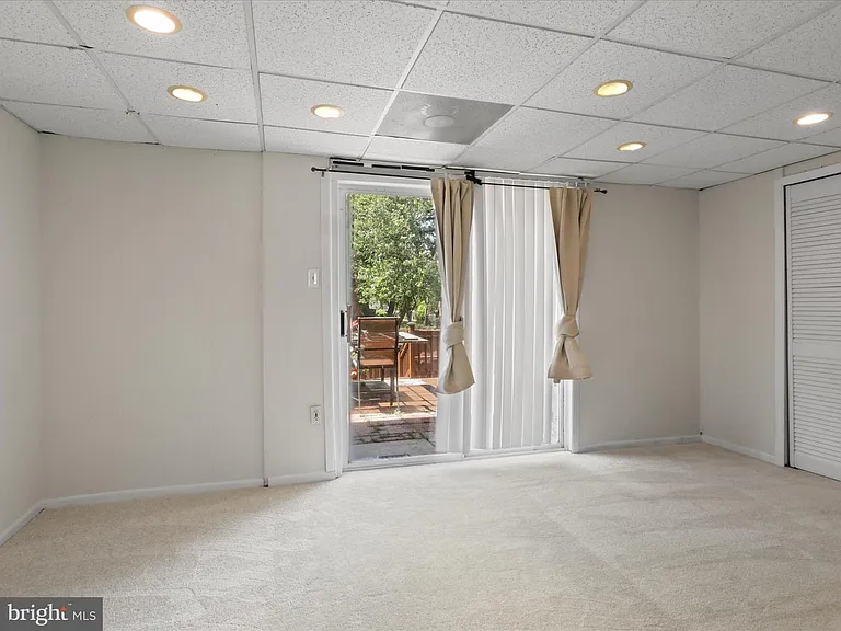 8982 Cannon Ridge Dr — Photo 5