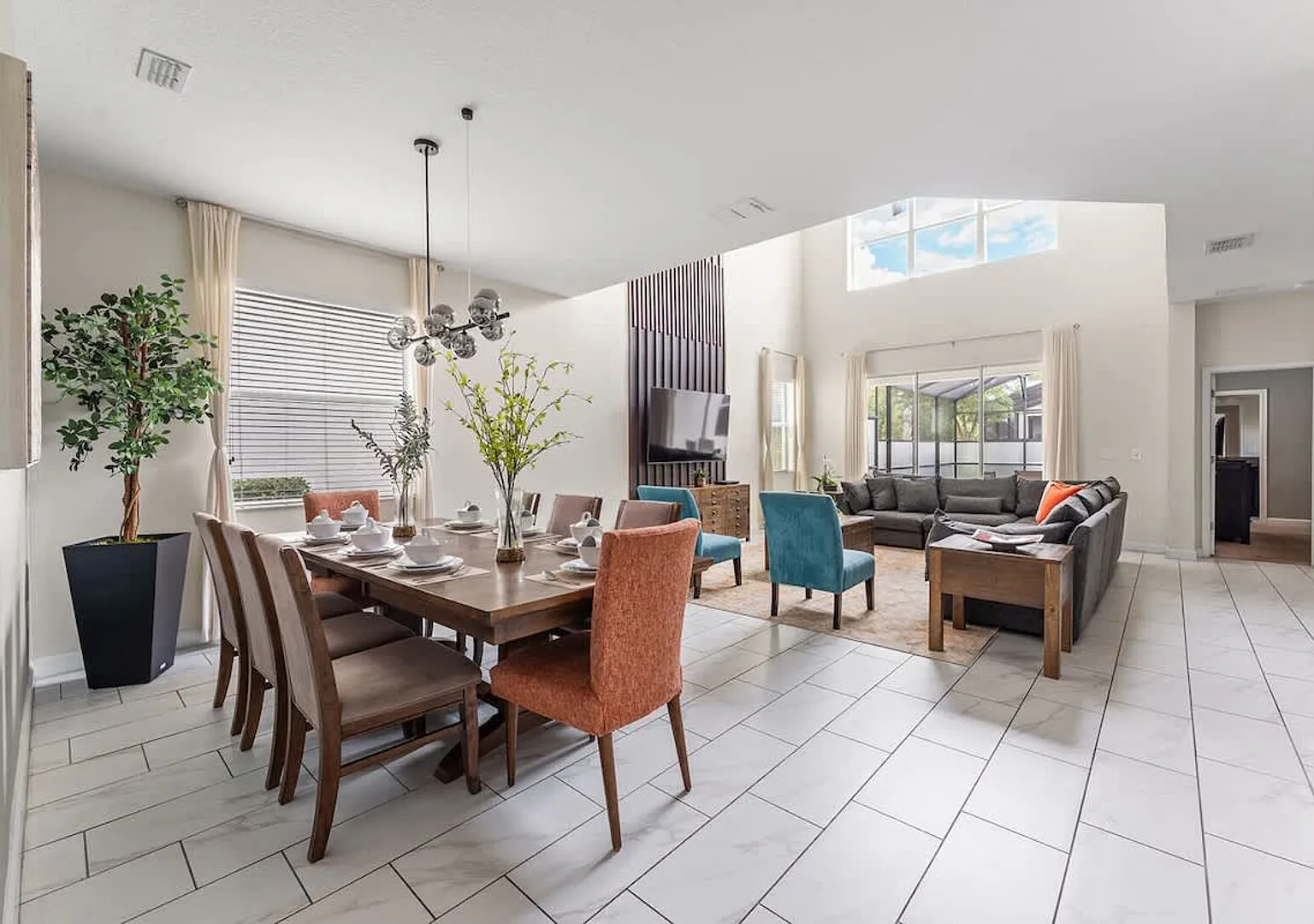 Themed 5 Bedrooms at Storey Lake — Photo 4