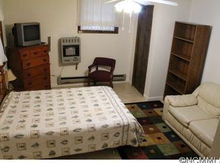 64 Blue Jay Loop, Maggie Valley, NC 28751