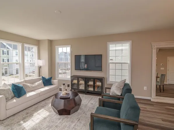 241 Cheshire Ln, Waynesboro, VA 22980