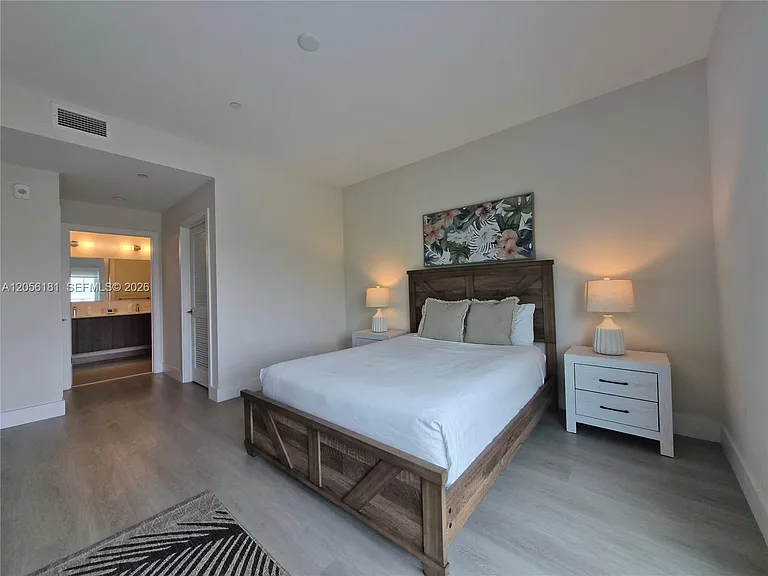 1938 Jackson St #502 — Photo 32