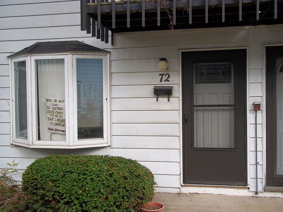 1st image of 72 N Lakewood Gardens Ln