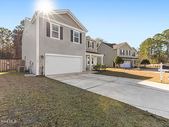 2nd image of 733 Avington Lane NE