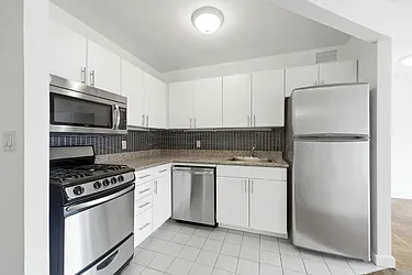 Rented by Hakimian Management